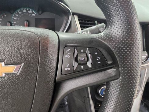 Used 2019 Chevrolet Trax LS FWD image 11