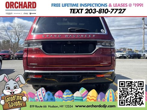 Used 2022 Jeep Grand Wagoneer Series I AWD/4WD image 4