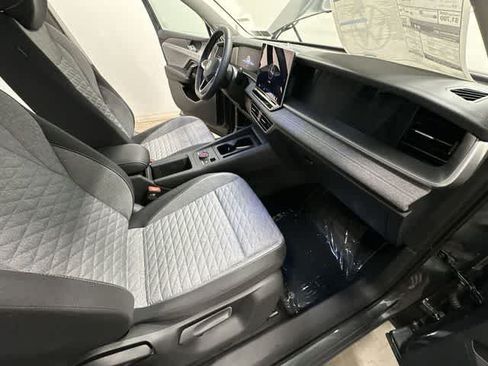 Used 2026 Volkswagen Tiguan S FWD image 19