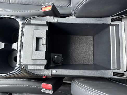 Used 2022 Subaru Outback Limited image 28