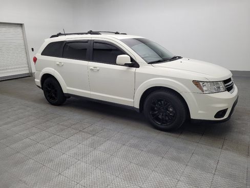 Used 2019 Dodge Journey SE w/ Premium Group image 11