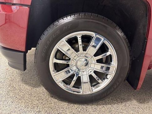 Used 2017 Chevrolet Silverado 1500 High Country image 14