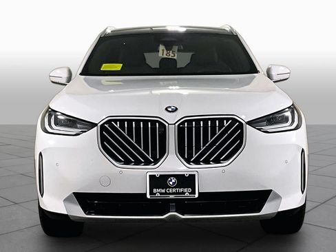Used 2025 BMW X3 xDrive30i w/ Premium Package AWD/4WD image 3