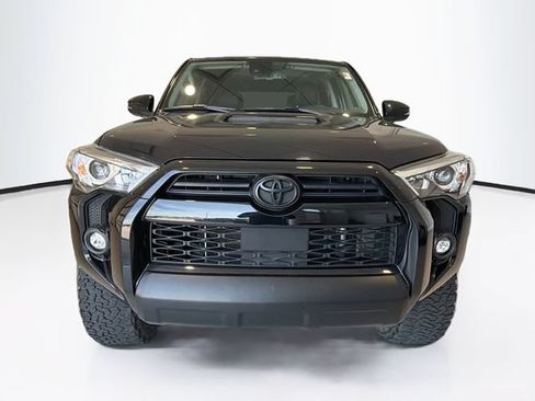 Certified 2023 Toyota 4Runner TRD Off-Road Premium w/ Moonroof Package AWD/4WD image 2