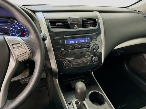 Used 2013 Nissan Altima 2.5 S image 24