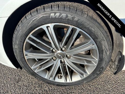 Used 2018 Genesis G80 3.8 AWD/4WD image 10