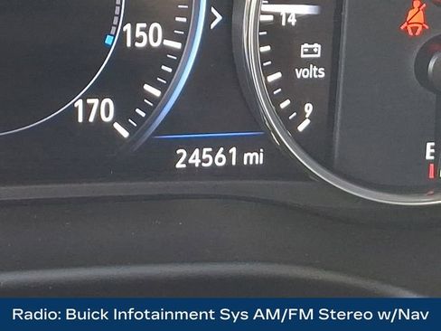 Used 2024 Buick Enclave Premium AWD/4WD image 6