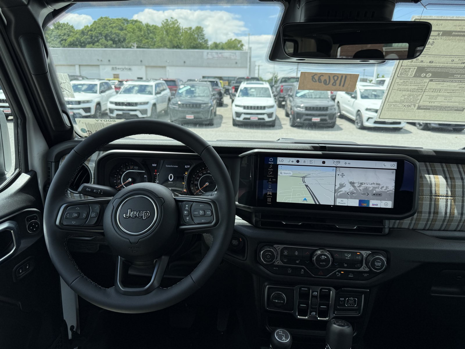 New 2026 Jeep Gladiator Sport AWD/4WD image 17