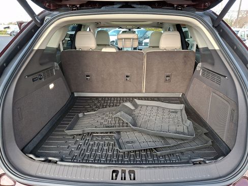 Certified 2022 Lincoln Nautilus Reserve image 30