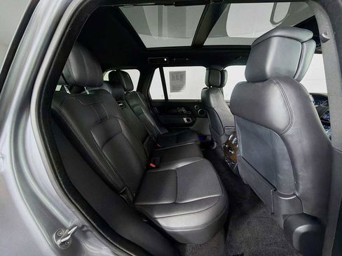 Used 2022 Land Rover Range Rover P525 Westminster Edition image 27