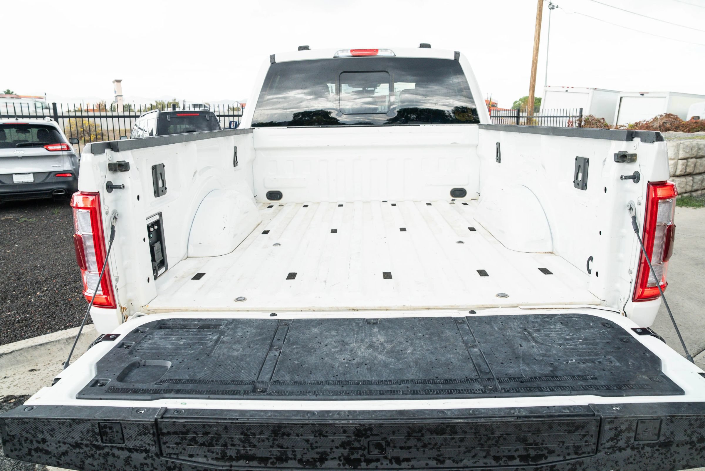 Used 2023 Ford F150 Lariat w/ Max Trailer Tow Package AWD/4WD image 7