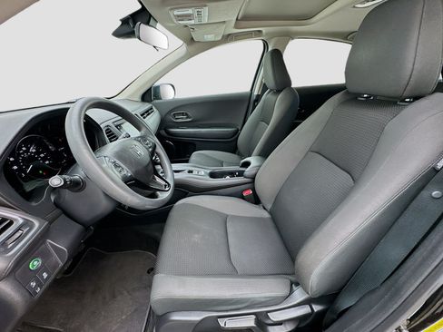 Used 2022 Honda HR-V EX image 13