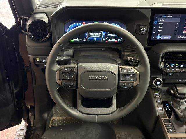 Used 2025 Toyota Land Cruiser AWD/4WD image 28
