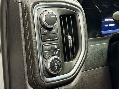 Used 2021 GMC Sierra 1500 SLT w/ SLT Premium Package image 10