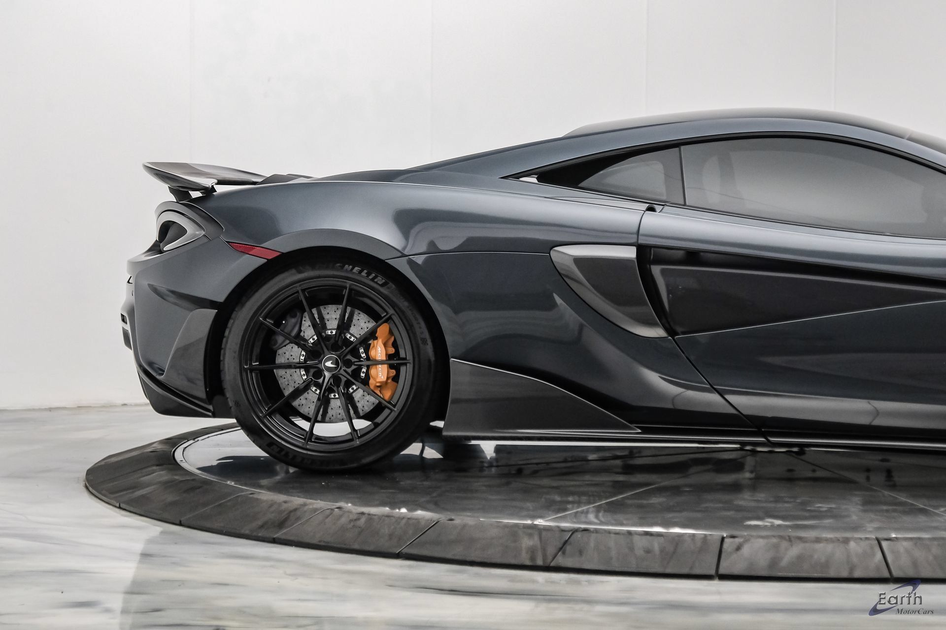 Used 2019 McLaren 600LT RWD image 29