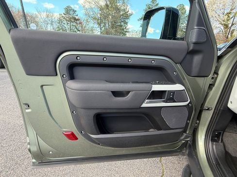 Certified 2021 Land Rover Defender 90 First Edition image 20