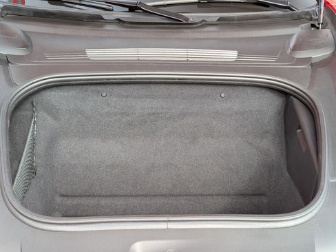 Certified 2021 Porsche 911 Targa 4S w/ Premium Package image 23