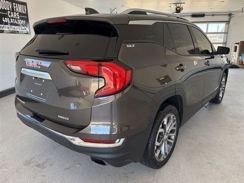 Used 2020 GMC Terrain SLT w/ Preferred Package AWD/4WD image 23