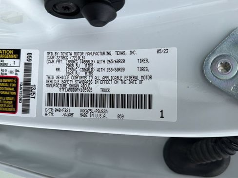 Used 2023 Toyota Tundra SR5 w/ SR5 Convenience Package AWD/4WD image 26