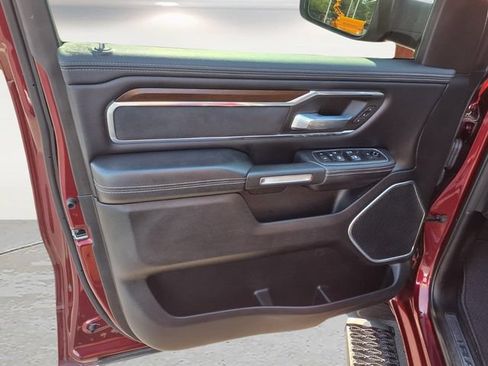 Used 2021 RAM 1500 Laramie AWD/4WD image 16