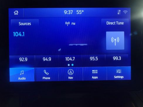 Used 2021 Ford Explorer XLT w/ Equipment Group 202A RWD image 25