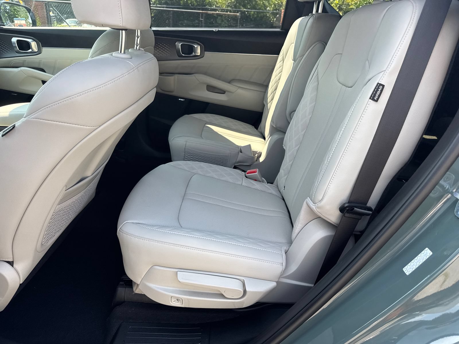 Used 2025 Kia Sorento SX Prestige AWD/4WD image 21