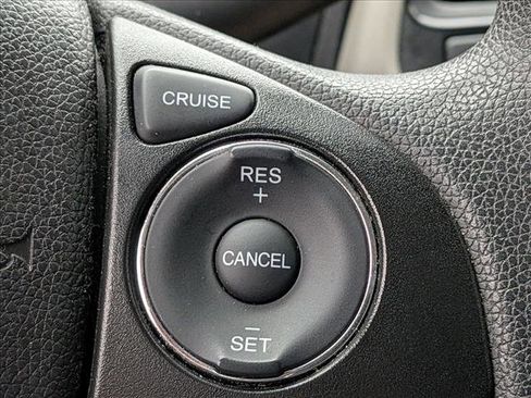 Used 2019 Honda HR-V LX image 12