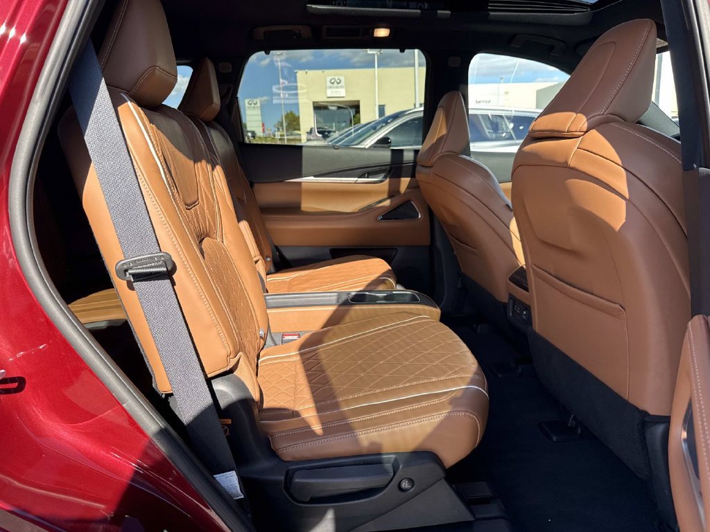 Used 2025 INFINITI QX60 Autograph w/ Cargo Package AWD/4WD image 21