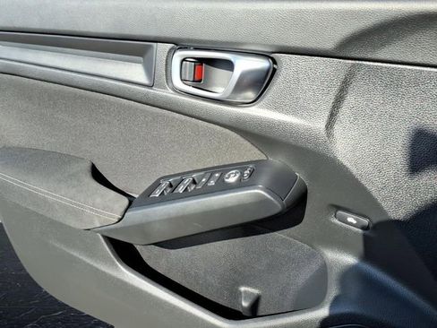 Used 2024 Honda Civic Sport image 10