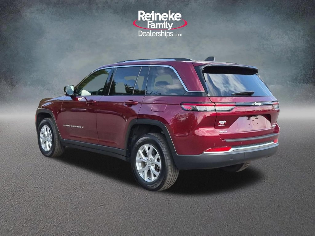 Used 2023 Jeep Grand Cherokee Limited AWD/4WD image 9