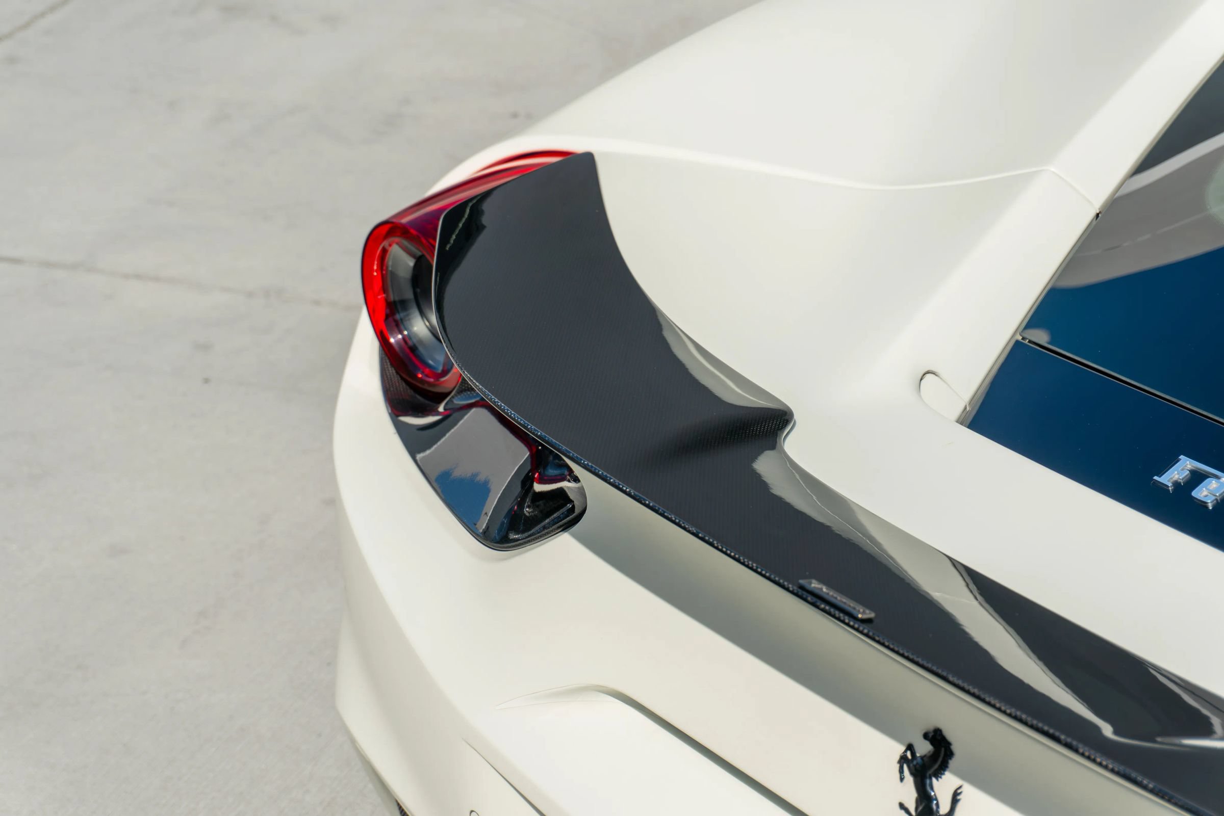 Used 2018 Ferrari 488 GTB RWD image 46