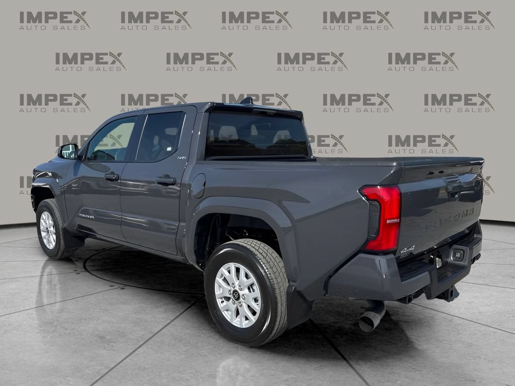 Used 2026 Toyota Tacoma SR5 AWD/4WD image 3