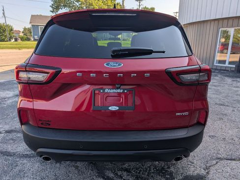 Used 2026 Ford Escape ST-Line w/ Tech Pack #1 AWD/4WD image 9