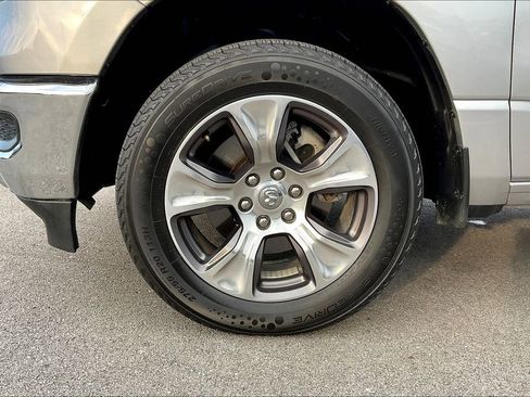 Used 2024 RAM 1500 Laramie image 3
