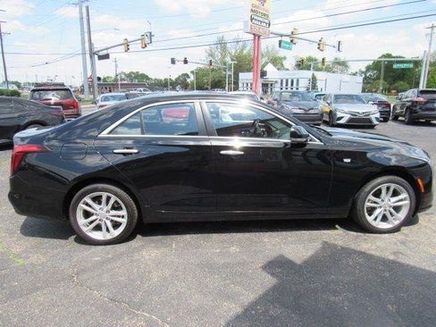 Used 2022 Cadillac CT4 Luxury w/ Sun And Sound Package AWD/4WD image 8