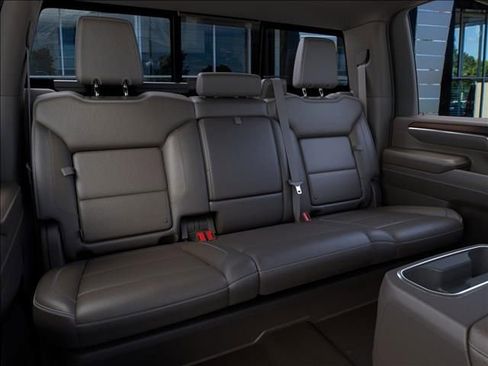 New 2026 GMC Sierra 2500 Denali w/ Denali Reserve Package AWD/4WD image 17