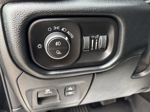 Used 2021 RAM 1500 Laramie w/ Night Edition image 50