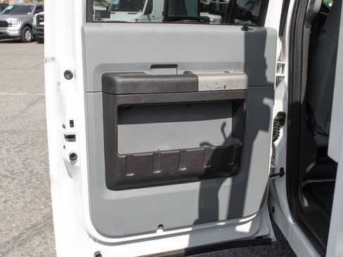 Used 2016 Ford F450 XLT AWD/4WD image 29