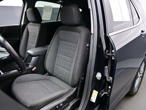 Used 2022 Chevrolet Equinox LT FWD image 15