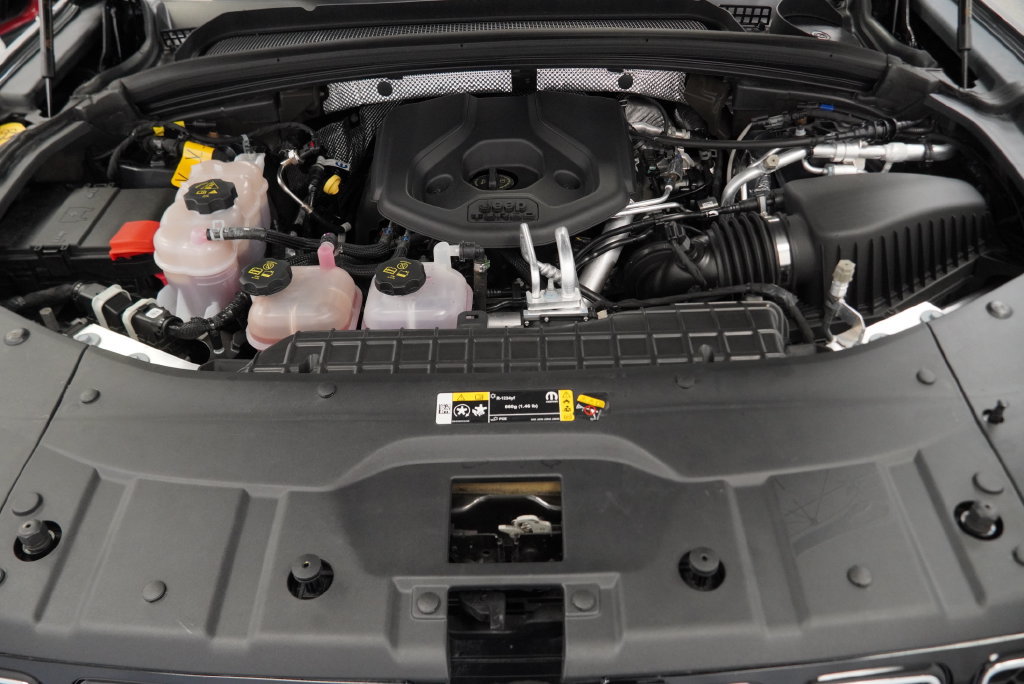 Used 2023 Jeep Grand Cherokee Overland w/ Advanced Protech Group III AWD/4WD image 49