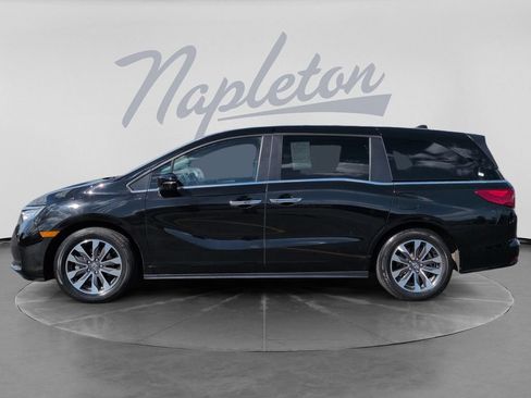 Used 2023 Honda Odyssey EX-L image 4