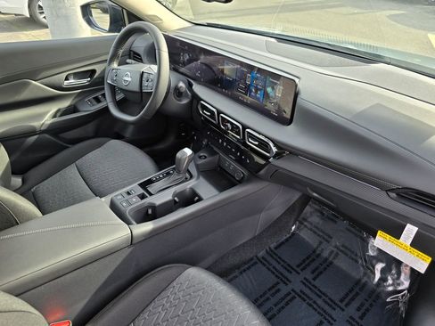New 2026 Nissan Sentra SV w/ SV Convenience Package image 11