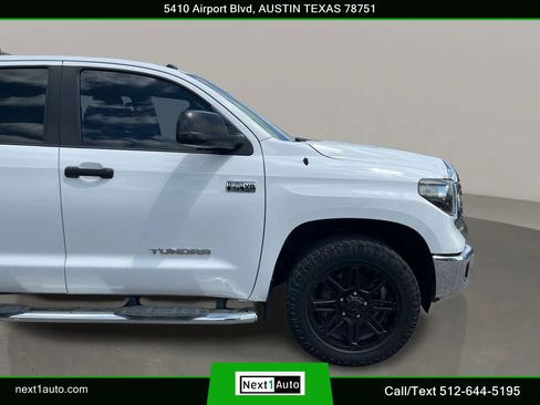 Used 2018 Toyota Tundra SR5 w/ SR5 Upgrade Package image 4
