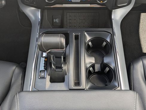 Used 2023 Ford F150 Lariat w/ Equipment Group 502A High image 19