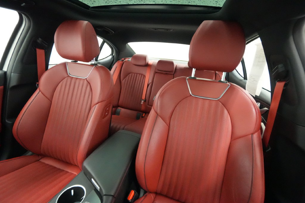 Used 2025 Genesis G70 2.5T w/ Sport Prestige Package AWD/4WD image 15