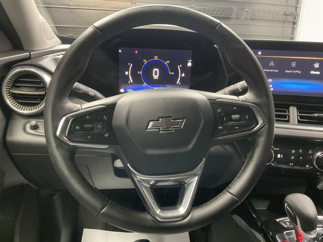 Used 2024 Chevrolet Trax ACTIV FWD image 14