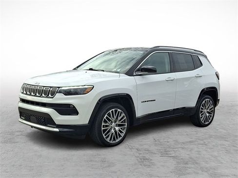 Used 2022 Jeep Compass Limited w/ Elite Group image 3