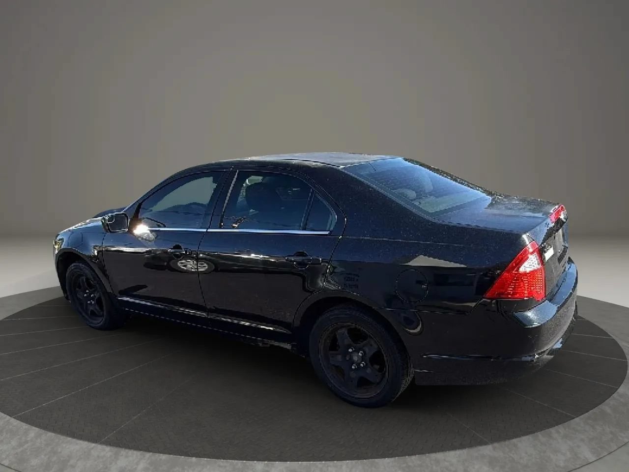 Used 2011 Ford Fusion SE w/ 202A Rapid Spec Order Code FWD image 4