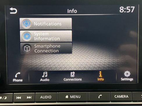 Used 2024 Nissan Rogue S image 52