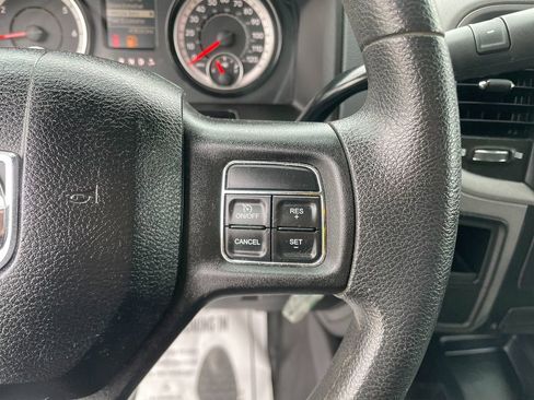 Used 2018 RAM 2500 Tradesman w/ Chrome Appearance Group image 17